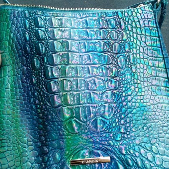 𝘽𝙧𝙖𝙣𝙙 𝙣𝙚𝙬 𝘽𝙧𝙖𝙝𝙢𝙞𝙣 𝙆𝙖𝙩𝙞𝙚 𝙞𝙣 𝘽𝙡𝙪𝙚 𝙩𝙤𝙥𝙖𝙯 - Picture 12 of 14